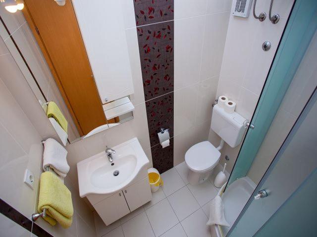 Apartmani Dana Makarska Exterior photo