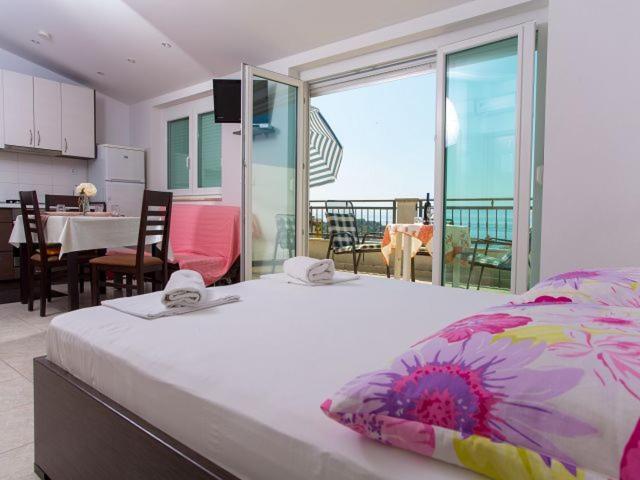 Apartmani Dana Makarska Exterior photo