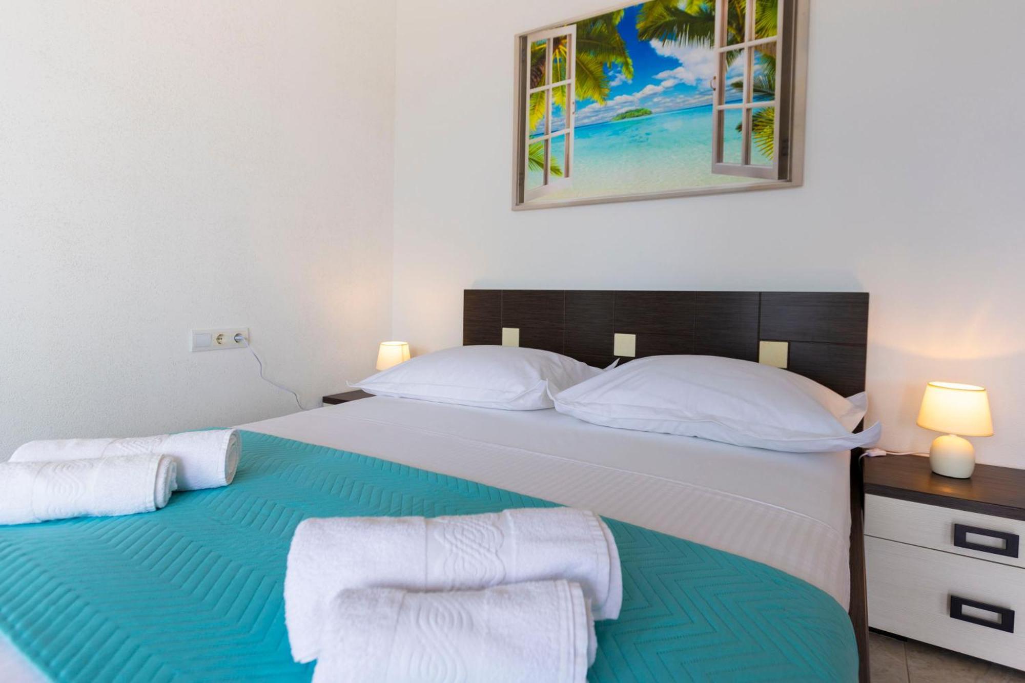 Apartmani Dana Makarska Exterior photo